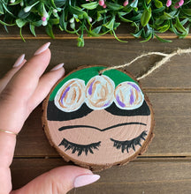 Load image into Gallery viewer, Mini Green Painted Frida’s on Wood Rounds