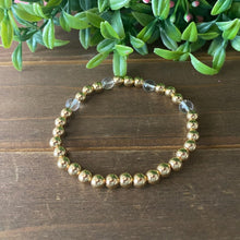 Load image into Gallery viewer, Clear Quartz & Gold Bracelet