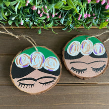 Load image into Gallery viewer, Mini Green Painted Frida’s on Wood Rounds