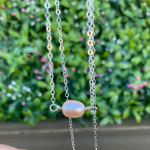 Load image into Gallery viewer, Blush Pearl Necklace