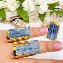 Load image into Gallery viewer, Blue Kyanite Adjustable Ring
